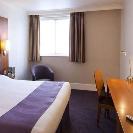 Premier Inn Milton Keynes Central Εξωτερικό φωτογραφία